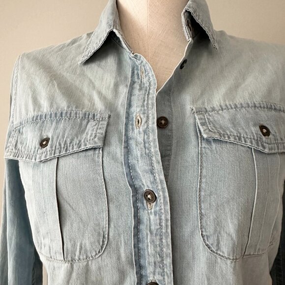 Denim Long Sleeve Shirt Womens Size S Button down Front Pockets Full Tilt - Picture 3 of 5